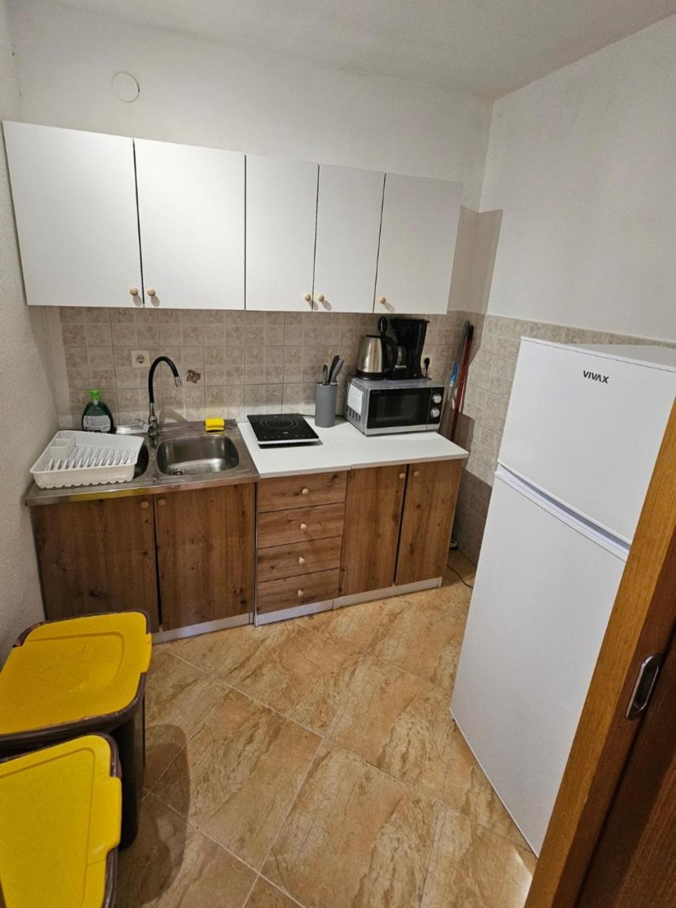 Apartment Miska & Studio Roki Dračevac エクステリア 写真