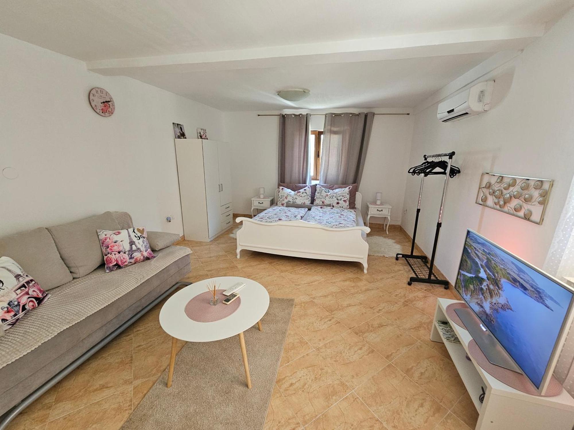 Apartment Miska & Studio Roki Dračevac エクステリア 写真